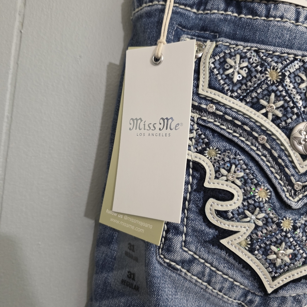 Miss Me Saquin Stitchwork Mid Rise Bootcut Jeans - Picture 11 of 15